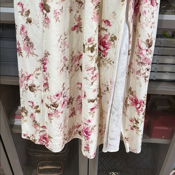 V. Chapman Valentina Dress - Picture 6 of 9